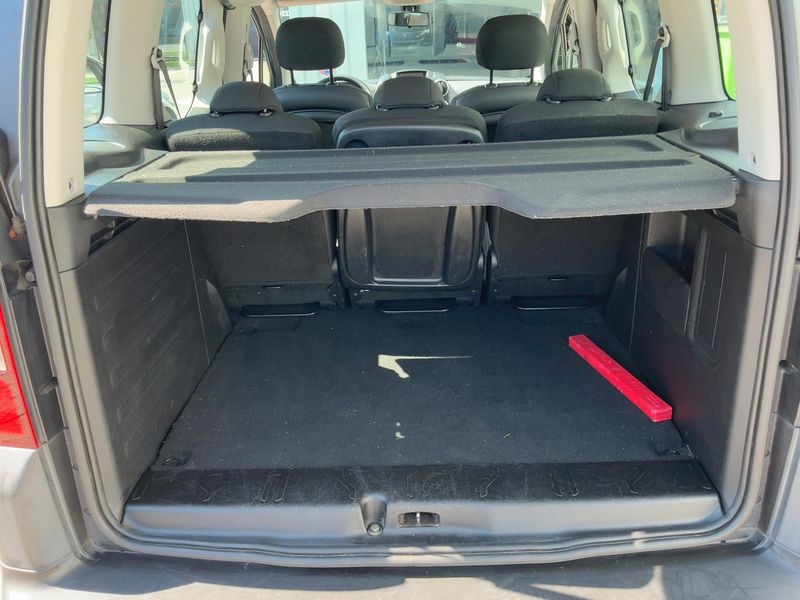 Citroen Berlingo 1.2 e-THP XTR — zdjęcie 10