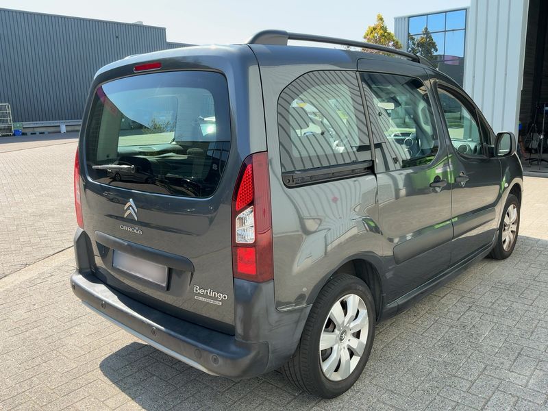 Citroen Berlingo 1.2 e-THP XTR — zdjęcie 6