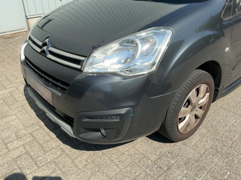 Citroen Berlingo 1.2 e-THP XTR — zdjęcie 2