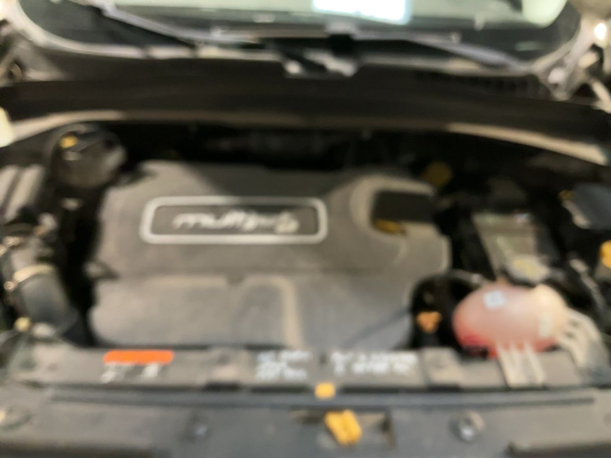 Jeep Renegade 2018 — photo 44