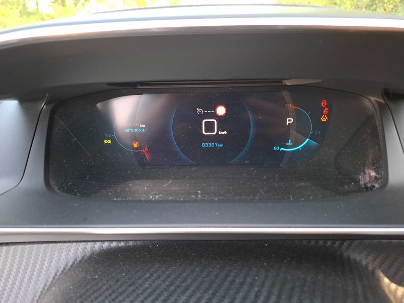 Peugeot 208 1.2 PureTech Allure 2020 – снимка 12