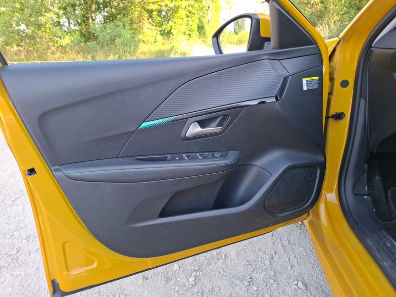 Peugeot 208 1.2 PureTech Allure 2020 – снимка 68