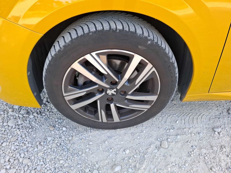 Peugeot 208 1.2 PureTech Allure 2020 – снимка 78