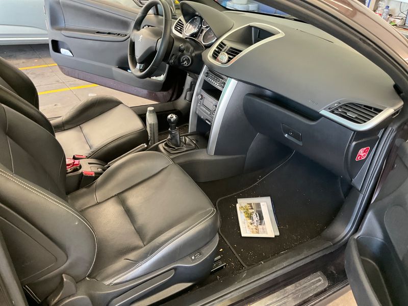 Peugeot 207 1.6 Allure 2013 – снимка 3