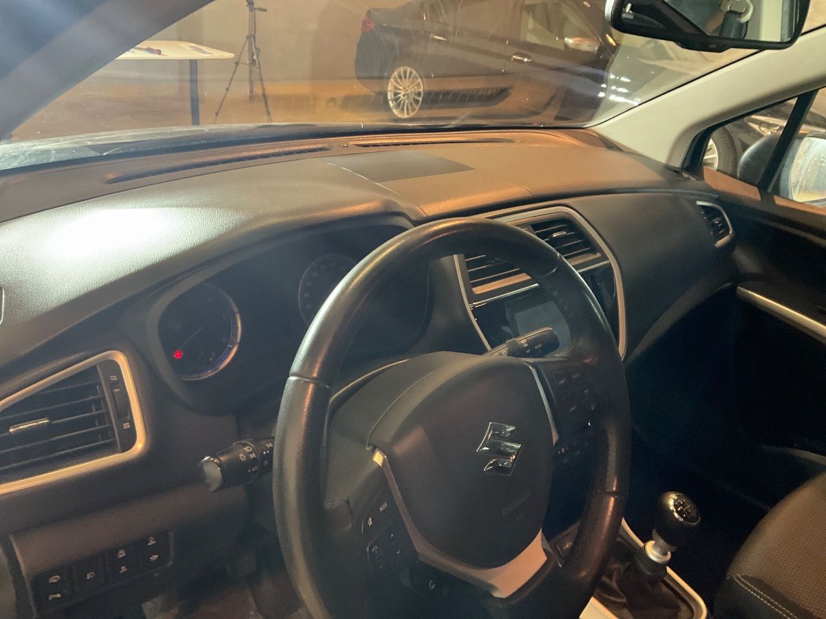 Suzuki SX4 2016 — photo 26