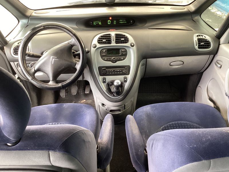 Citroen Xsara Picasso 1.6 HDi Exclusive — zdjęcie 12