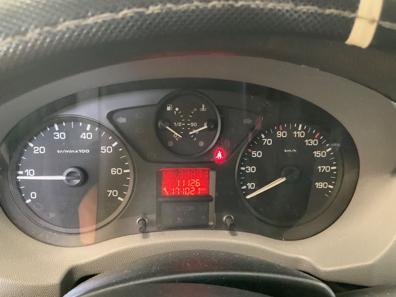 Peugeot Expert 1.6 HDi L1H1 Esplanade — zdjęcie 13