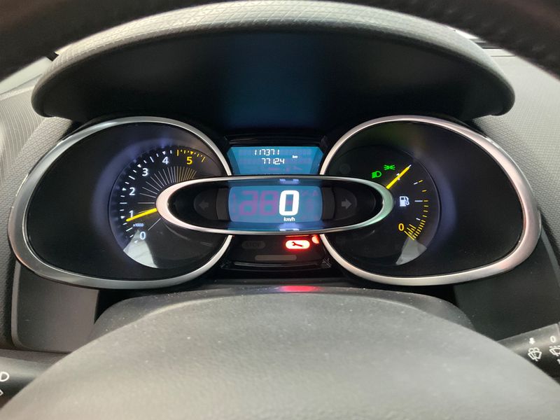 Renault Clio 1.5 dCi Energy Business 2015 – снимка 18