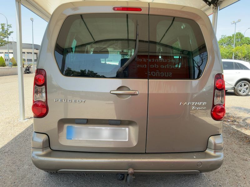 Peugeot Partner 1.6 HDi Active — zdjęcie 5