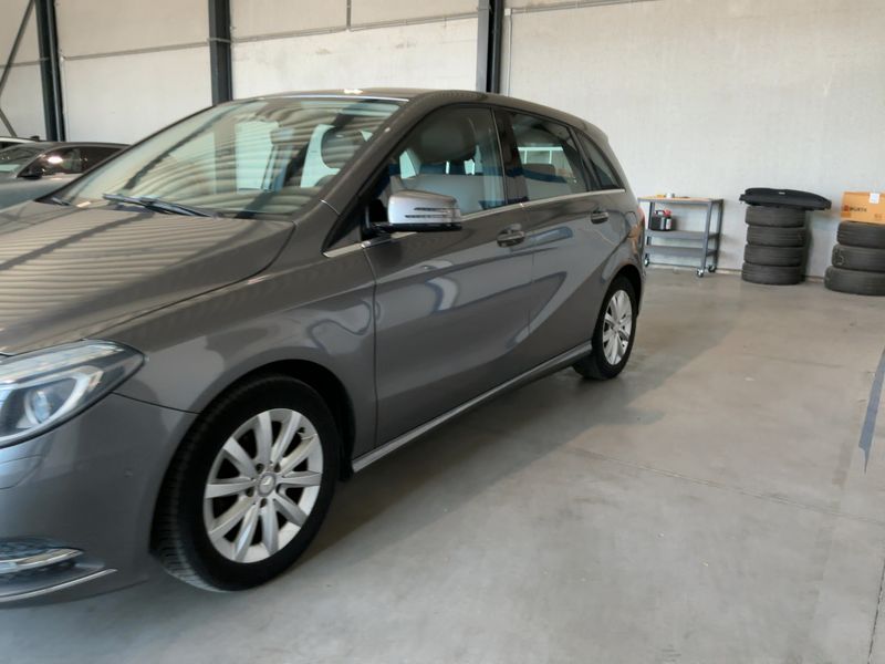 Mercedes-Benz B-Klasse B 180 CDI 2013 – снимка 2