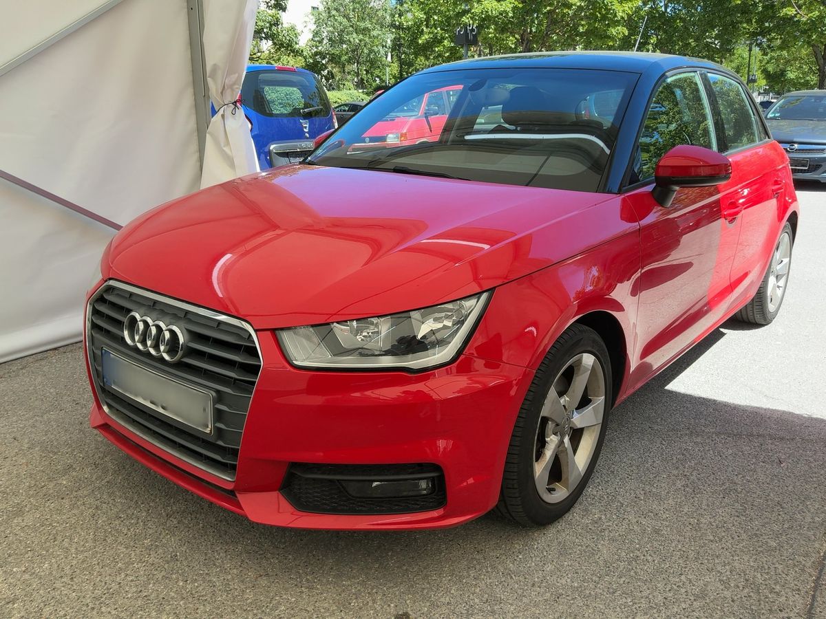 Audi A1 2017 — photo 1