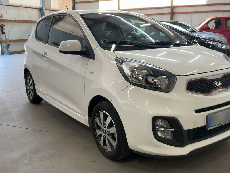 Kia Picanto 1.2 Dream Team 2015 – снимка 12