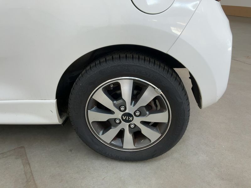 Kia Picanto 1.2 Dream Team 2015 – снимка 5