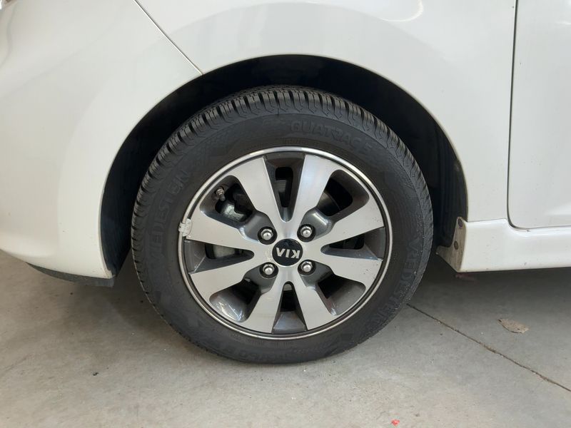 Kia Picanto 1.2 Dream Team 2015 – снимка 3