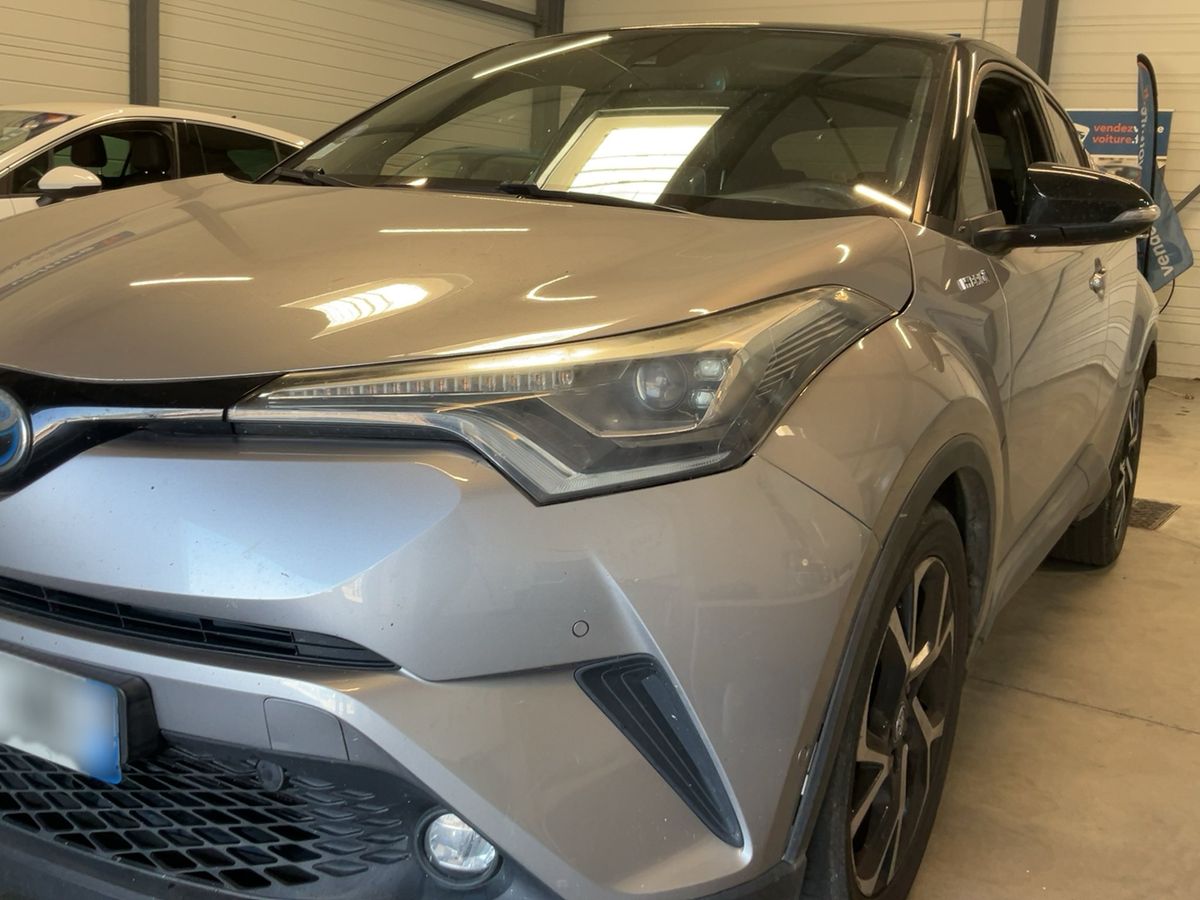 Toyota C-HR d'occasion
