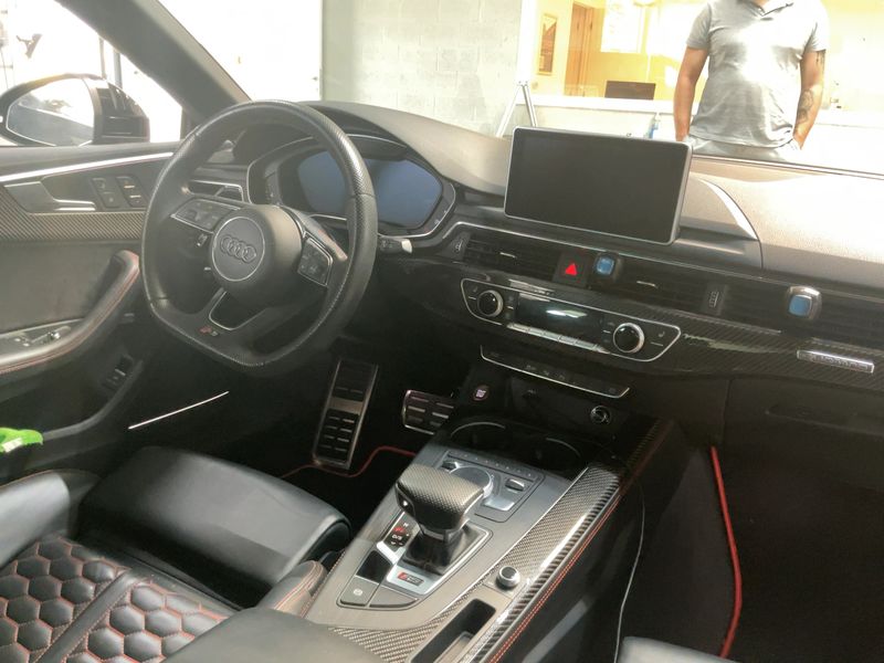 Audi RS 5 2.9 V6 TFSI quattro — zdjęcie 12
