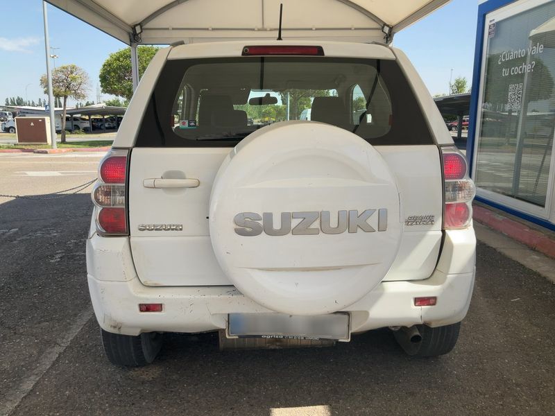 Suzuki Grand Vitara 1.9 DDiS Comfort — zdjęcie 5