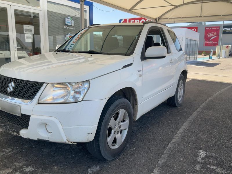 Suzuki Grand Vitara 1.9 DDiS Comfort — zdjęcie 2