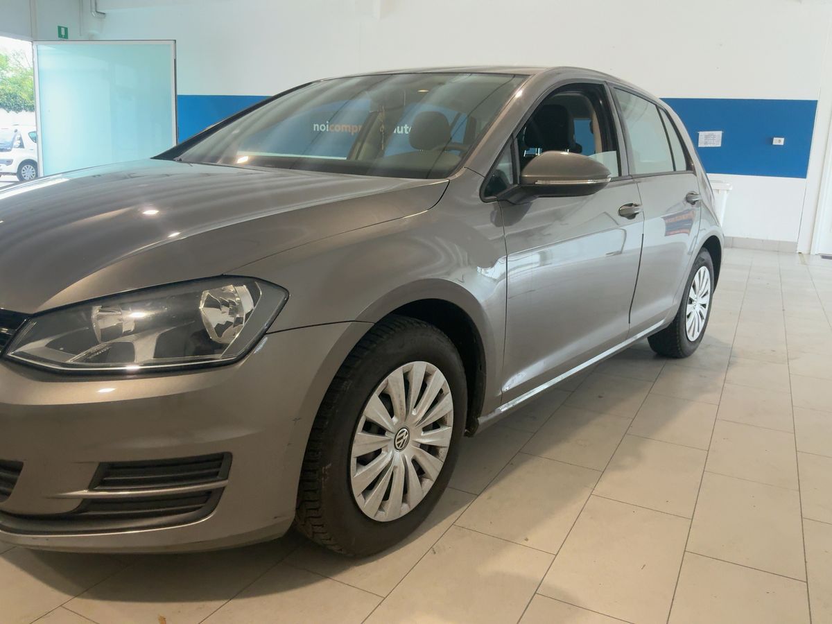 Volkswagen Golf VII 1.6 TDI Trendline BlueMotion Tech