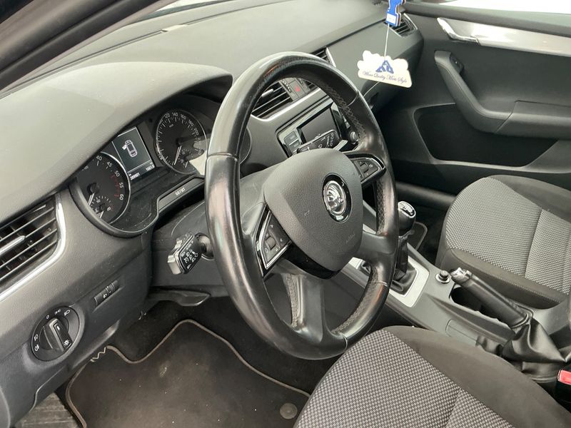 Skoda Octavia 2.0 TDI Ambition 2013 – снимка 31