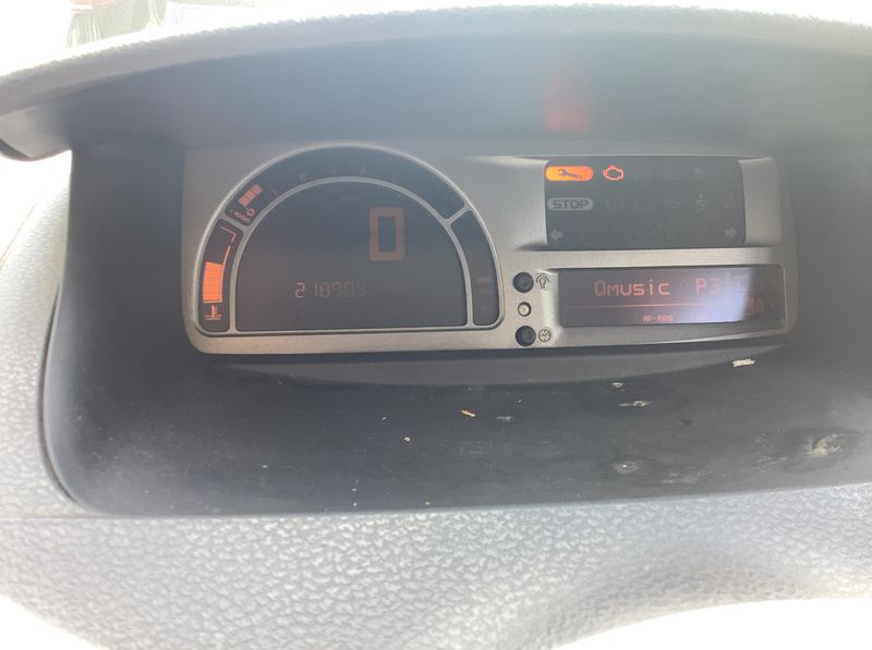 Renault Grand Modus 1.2 TCe Night & Day 2012 – снимка 4