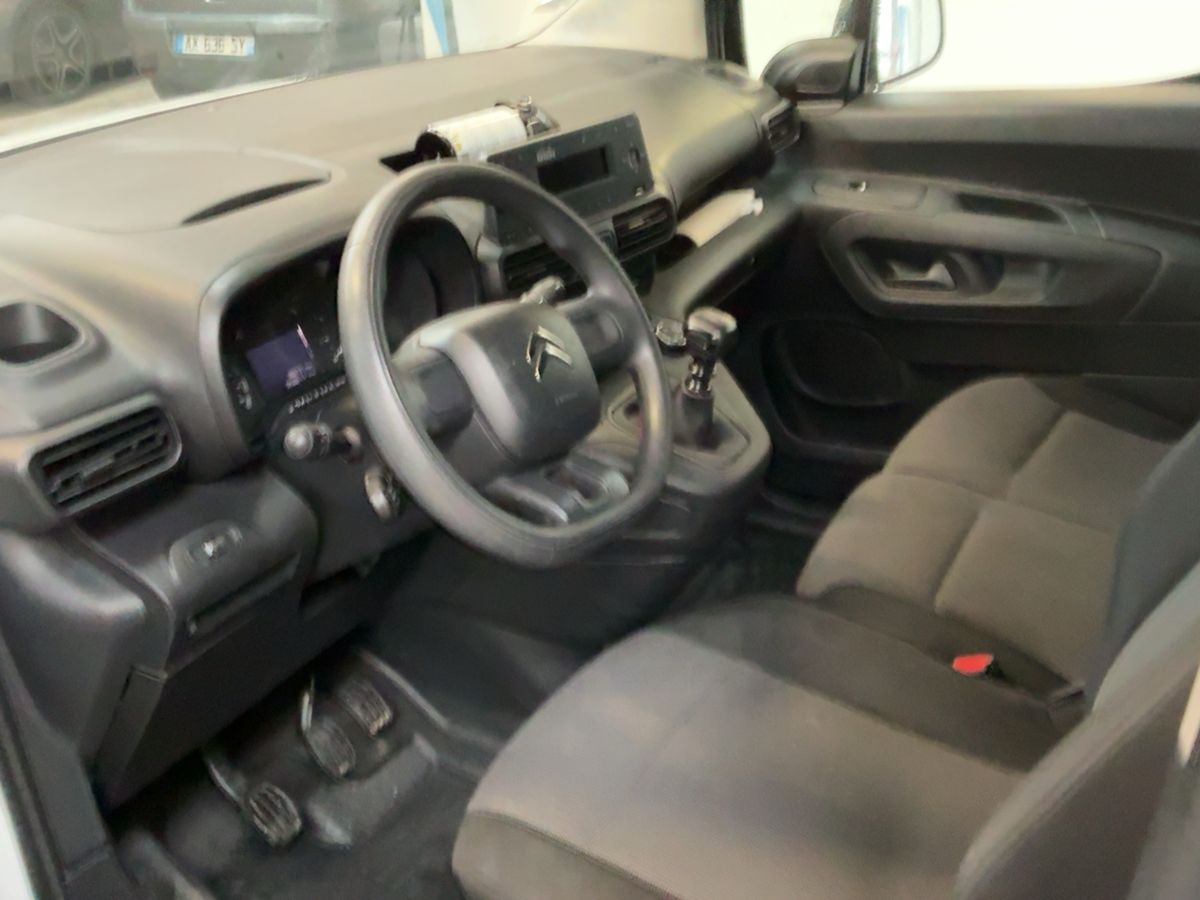 Citroen Berlingo 2018 — photo 18
