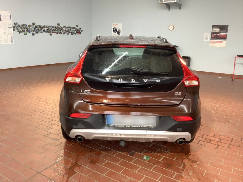 Volvo V40 Cross Country 2.0 D3 Kinetic — zdjęcie 5