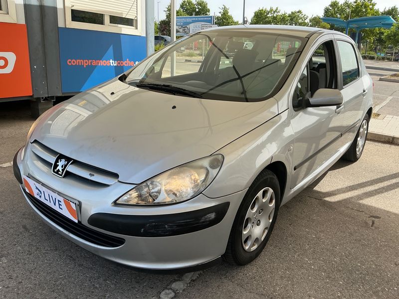 2004 Peugeot 307