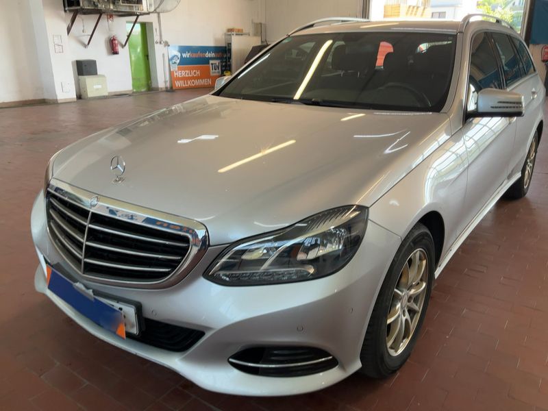 E-Klasse E 220 CDI T BlueTEC Elegance