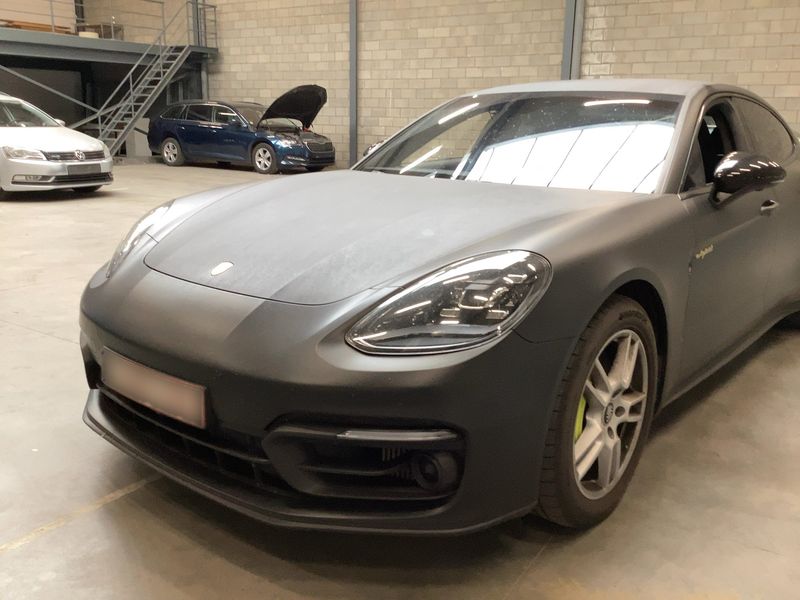 Porsche Panamera 4 E-Hybrid — zdjęcie 2