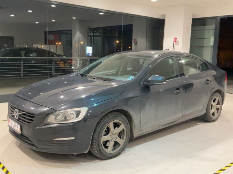 S60 2.0 D4 Kinetic
