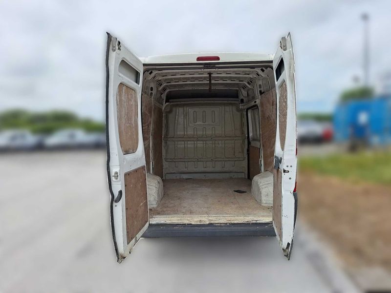 Citroen Jumper 2.2 HDi 35MH Confort — zdjęcie 9