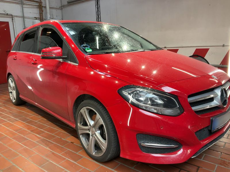 Mercedes-Benz B-Klasse B 200 CDI Urban — zdjęcie 8