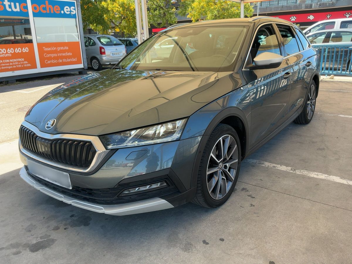 Skoda Octavia 2021 — photo 1
