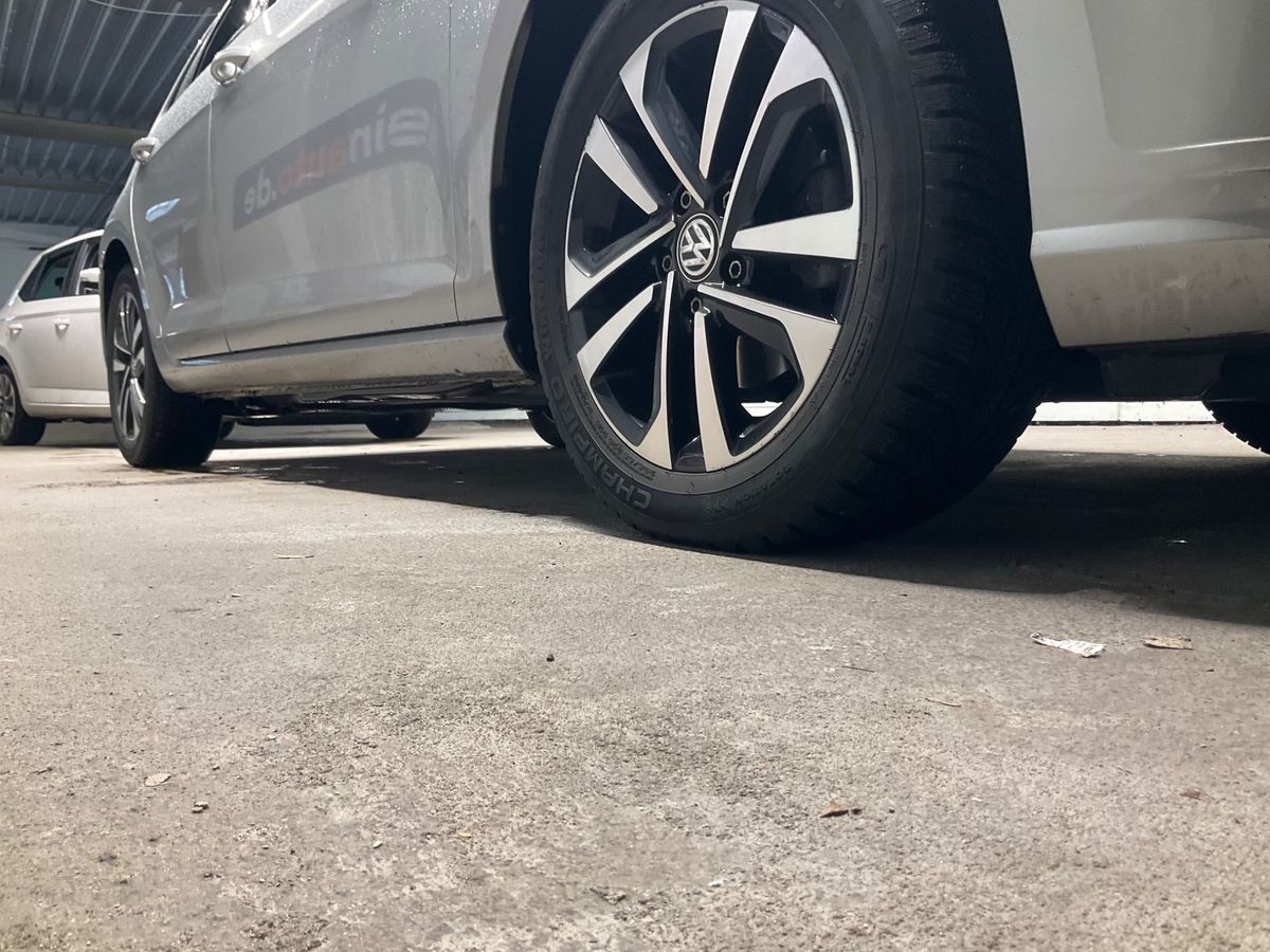 Volkswagen Golf 2019 — photo 28