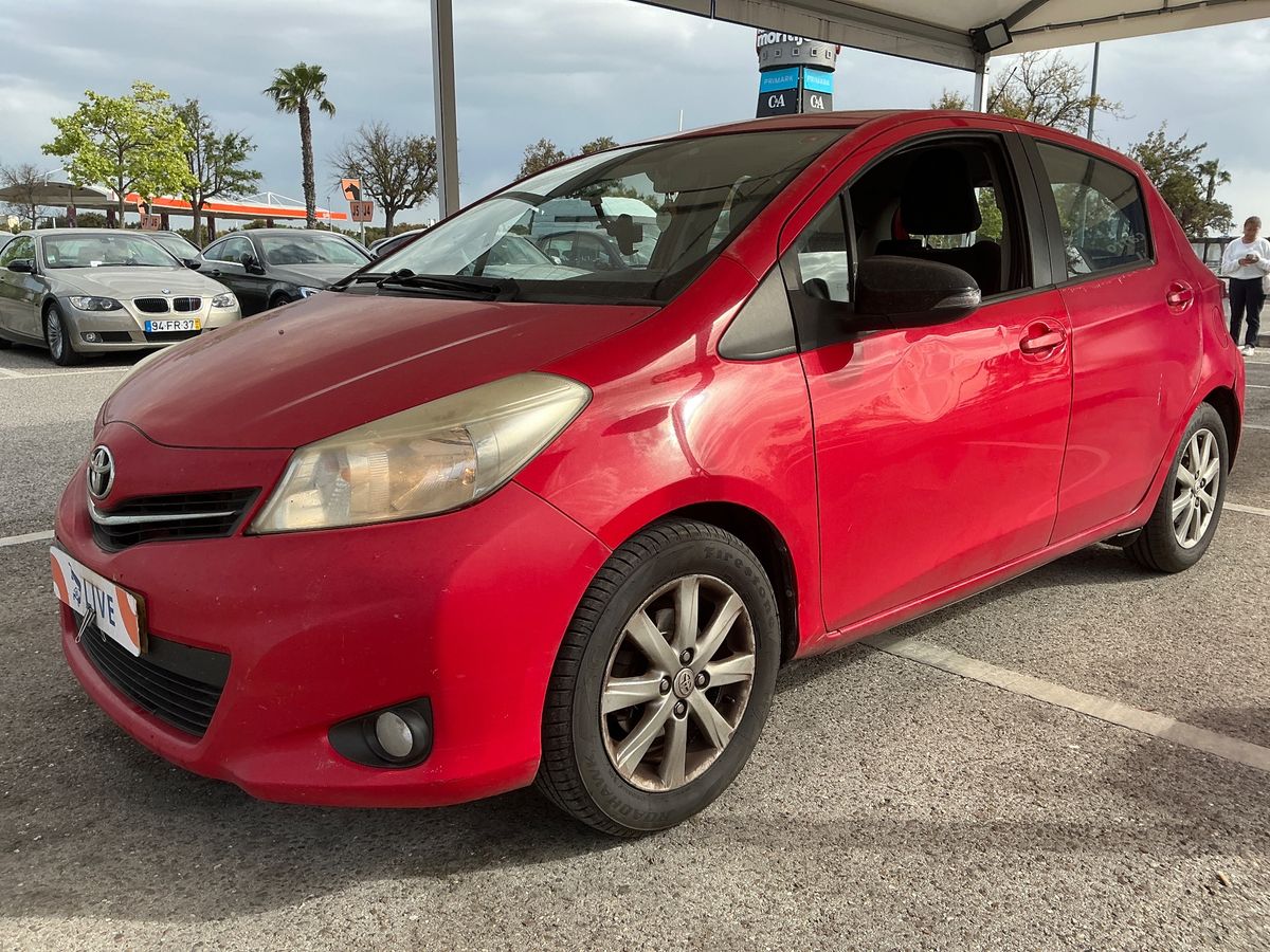 Toyota Yaris 2014