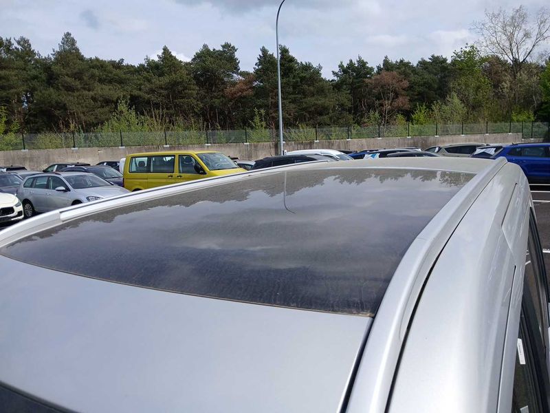 Ford Grand Tourneo Connect 1.5 TDCi Titanium — zdjęcie 22