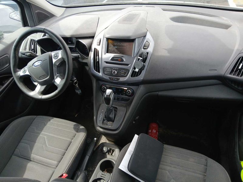 Ford Grand Tourneo Connect 1.5 TDCi Titanium — zdjęcie 11