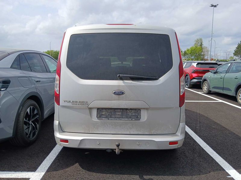 Ford Grand Tourneo Connect 1.5 TDCi Titanium — zdjęcie 4