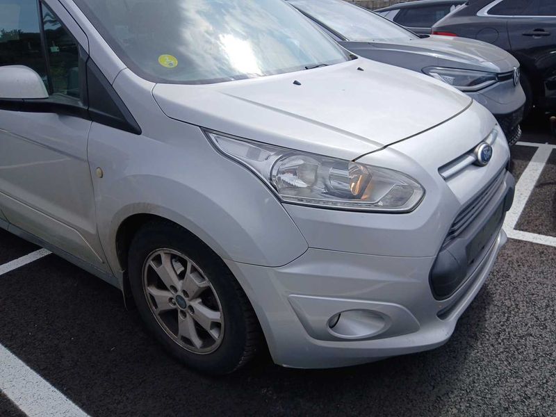 Ford Grand Tourneo Connect 1.5 TDCi Titanium — zdjęcie 6