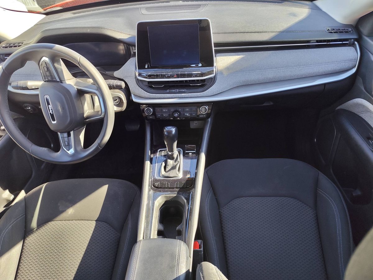 Jeep Compass 2023 — photo 12