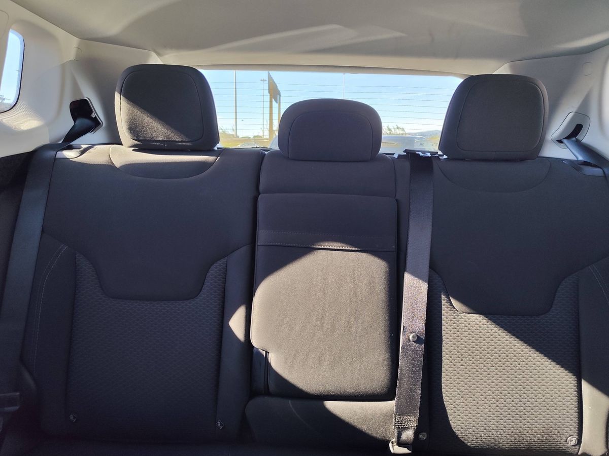 Jeep Compass 2023 — photo 15