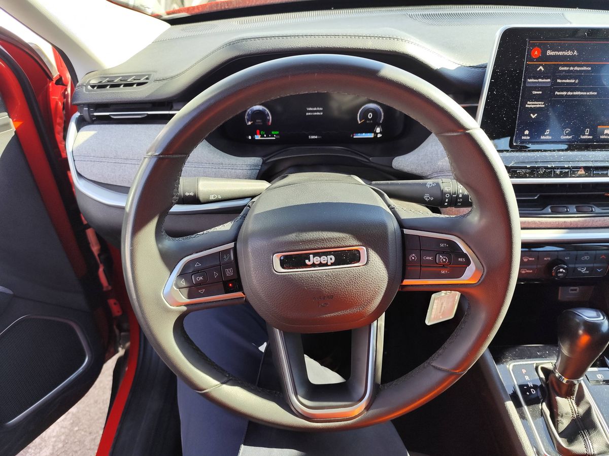 Jeep Compass 2023 — photo 17