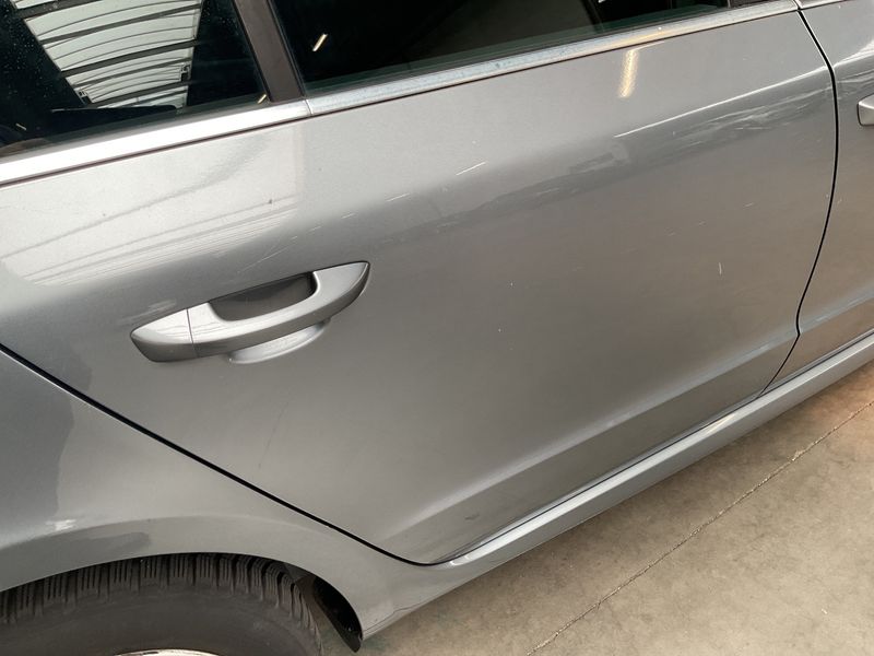 Skoda Superb 2.0 TDI Ambition 2012 – снимка 23