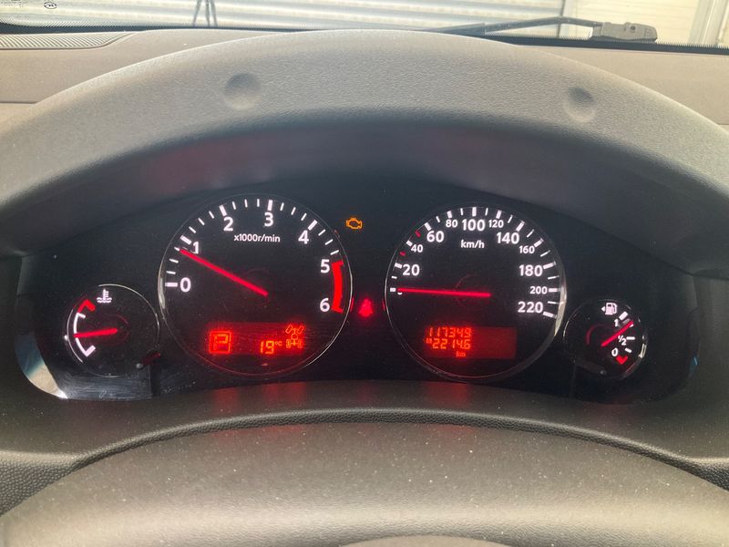Nissan Navara Pick-up 3.0 V6 dCi Double Cab LE 4x4 — zdjęcie 13