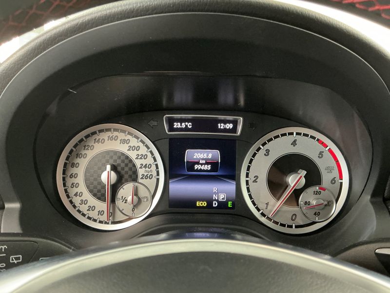 Mercedes-Benz A-Klasse A 200 CDI AMG Sport — zdjęcie 13