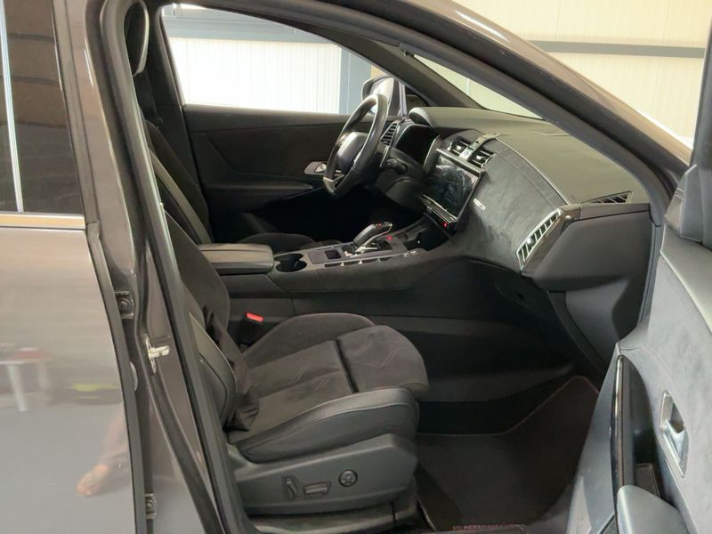 DS Automobiles DS7 Crossback 1.6 E-Tense Hybrid 4x4 Performance Line Plus — zdjęcie 11