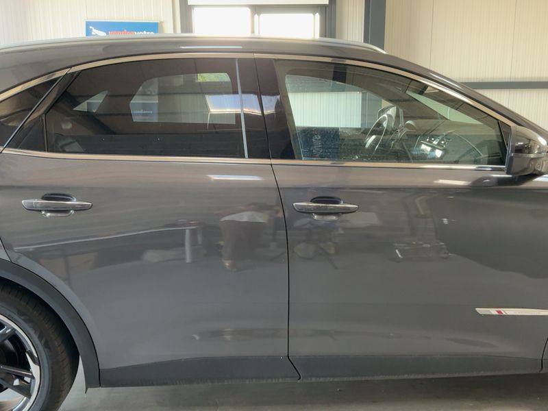 DS Automobiles DS7 Crossback 1.6 E-Tense Hybrid 4x4 Performance Line Plus — zdjęcie 7