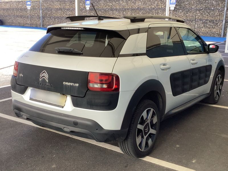 Citroen C4 Cactus 1.6 e-HDi Shine — zdjęcie 6