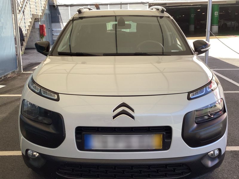 Citroen C4 Cactus 1.6 e-HDi Shine — zdjęcie 9
